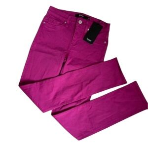 Hudson Jeans Skinny Ankle Magenta 24  NWT